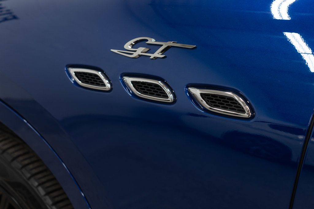 Maserati Levante photo 45