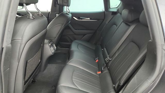 2022 Maserati Levante GT 3.0L with Red Brake Calipers & 20'' Nereo Matte Wheels - 22951839 - 22