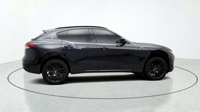 2022 Maserati Levante GT 3.0L w/ Nerissimo Package & Full Premium Leather - 23075714 - 3