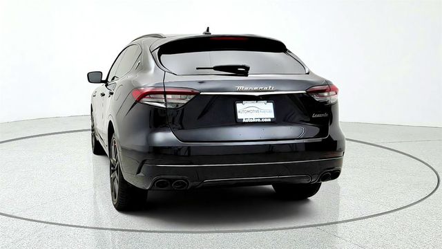 2022 Maserati Levante GT 3.0L w/ Nerissimo Package & Full Premium Leather - 23075714 - 5