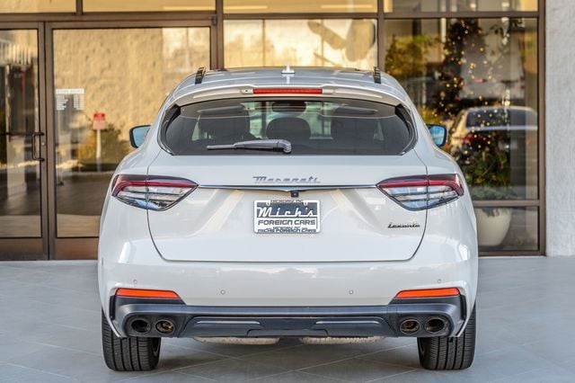 2022 Maserati Levante LEVANTE GT - WHITE ON RED - NAV - PANO ROOF-BACKUP CAM-GORGEOUS - 22686867 - 7