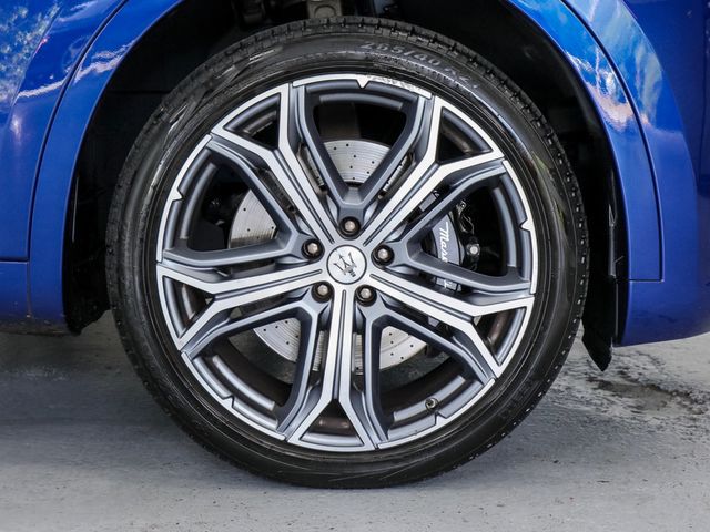 2022 Maserati Levante Modena 3.0L - 23050404 - 11