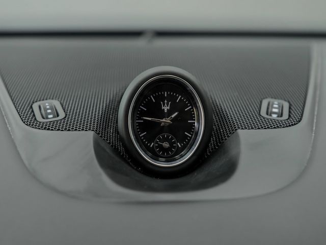 2022 Maserati Levante Modena 3.0L - 23050404 - 21
