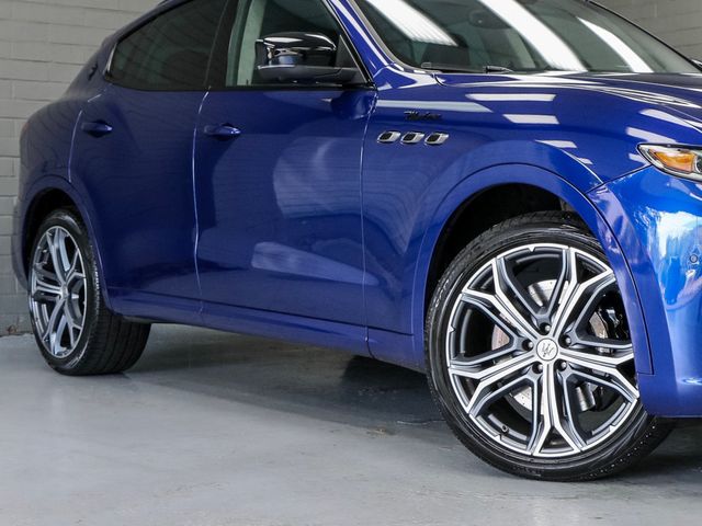 2022 Maserati Levante Modena 3.0L - 23050404 - 8