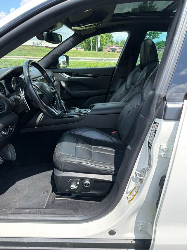2022 Maserati Levante Modena 3.0L - 23034201 - 9