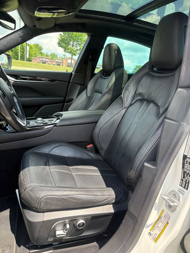 2022 Maserati Levante Modena 3.0L - 23034201 - 10