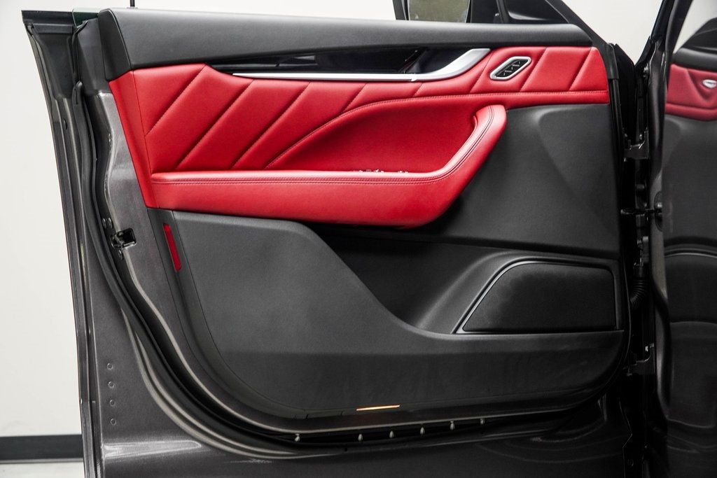 2022 Maserati Levante Modena photo 29