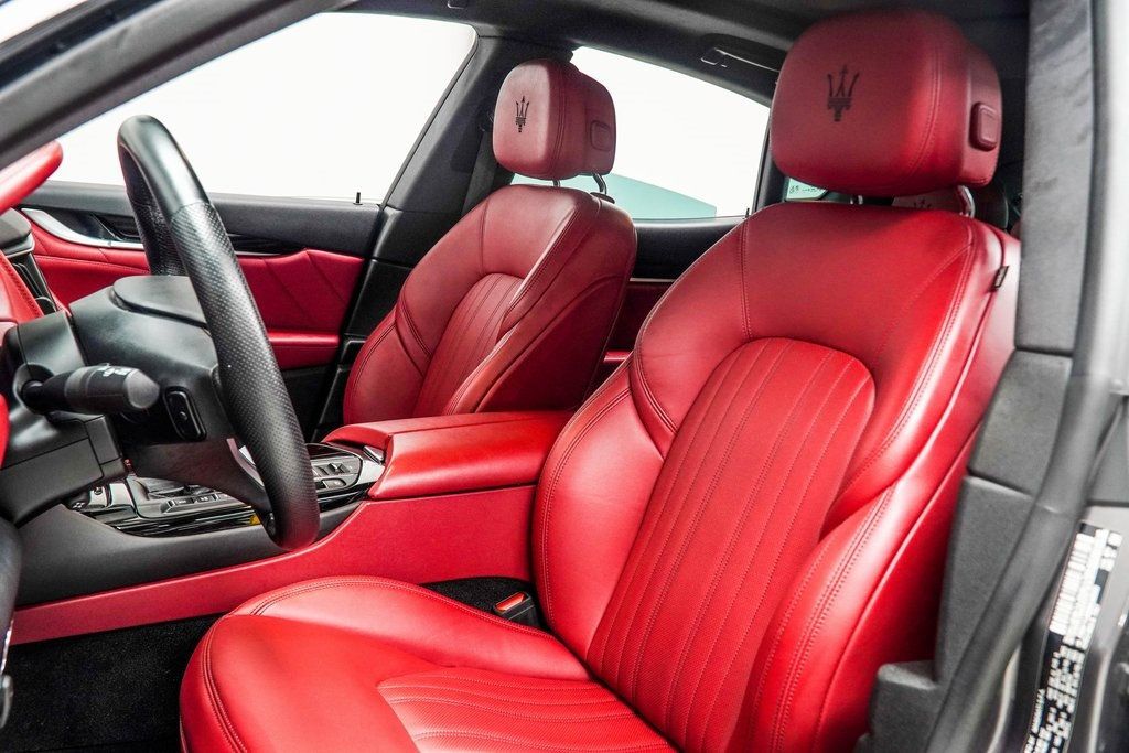 2022 Maserati Levante Modena photo 31