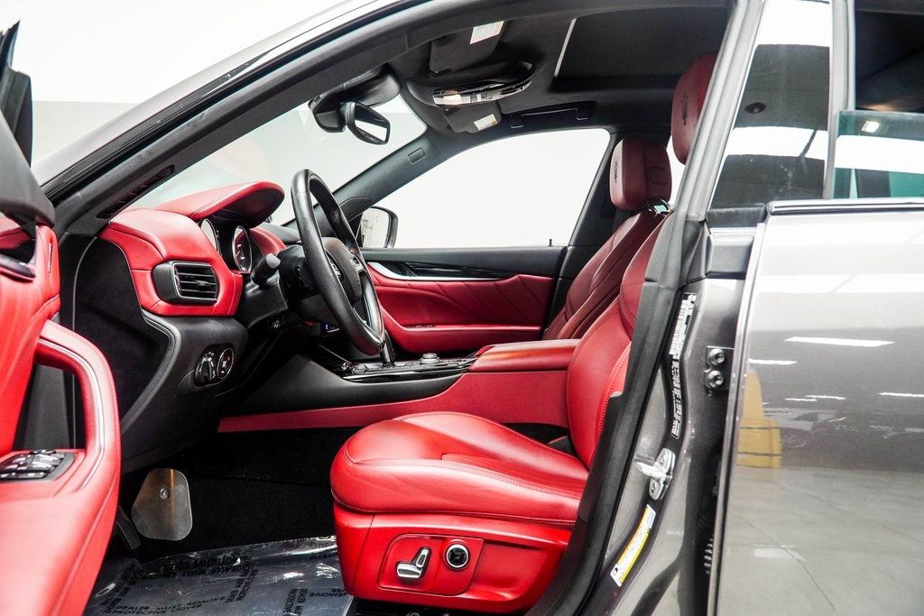 2022 Maserati Levante Modena photo 32