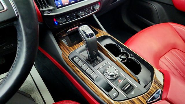 2022 Maserati Levante Modena 3.0L w/ Full Natural Leather & High Gloss Ebano Wood Trim - 23000703 - 16