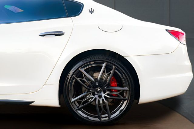 2022 Maserati Quattroporte Modena 3.0L - 23006305 - 11