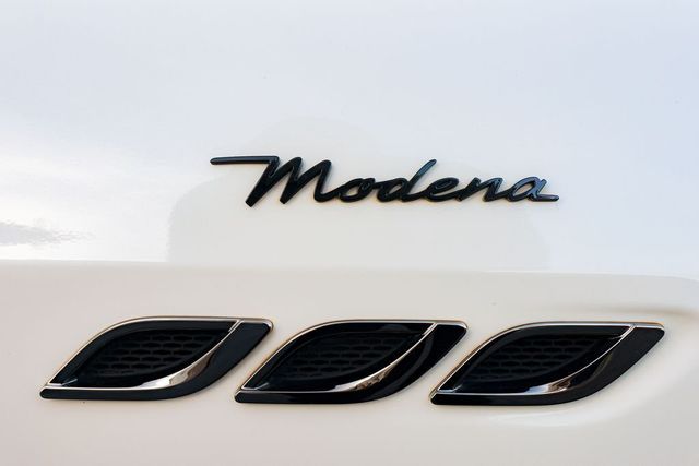 2022 Maserati Quattroporte Modena 3.0L - 23006305 - 38