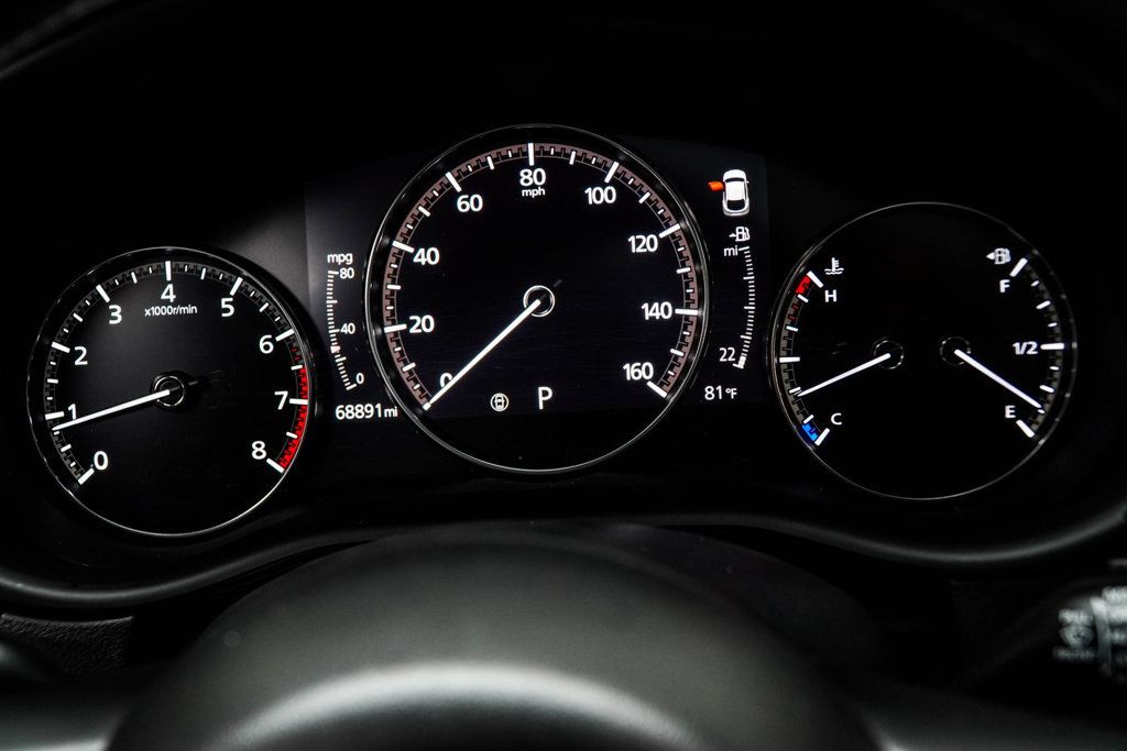Mazda CX-30 photo 32