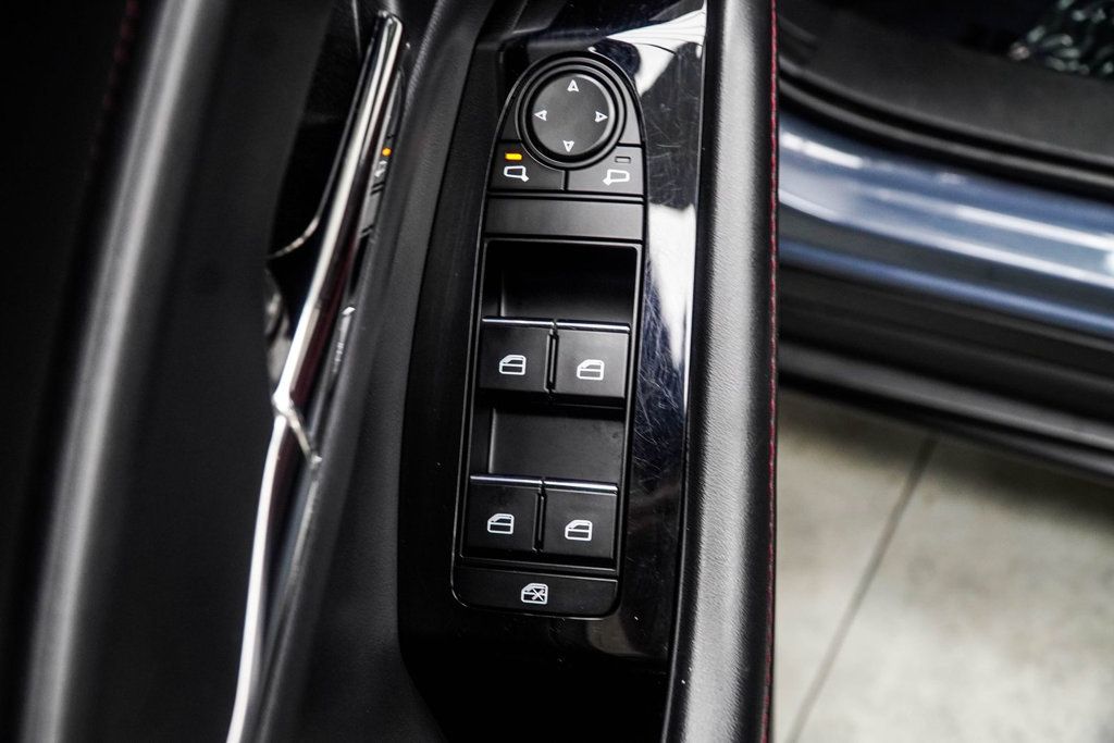 Mazda CX-30 photo 34