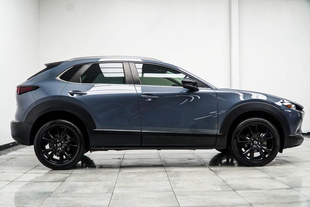 Mazda CX-30 photo 7