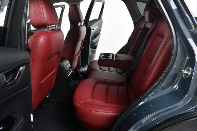2022 Mazda CX-5 2.5 S Preferred Package AWD - 23005527 - 33