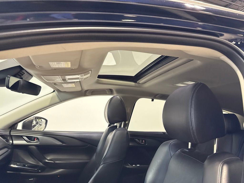2022 Mazda CX-9 Touring Plus AWD - 23038529 - 26
