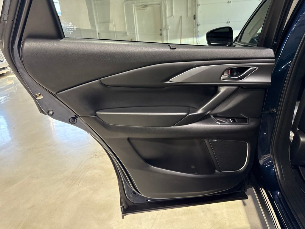 2022 Mazda CX-9 Touring Plus AWD - 23038529 - 34