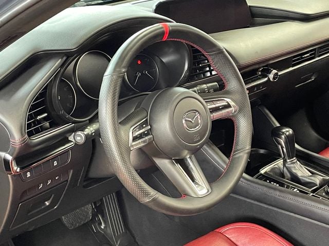 2022 Mazda Mazda3 Hatchback Carbon Edition Automatic FWD - 22979781 - 13