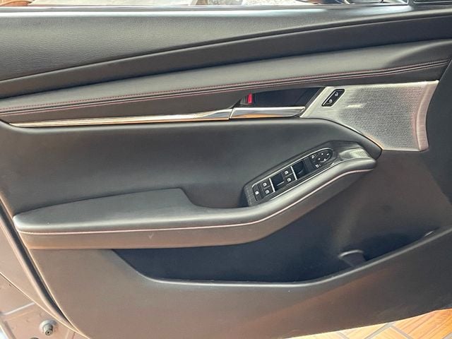 2022 Mazda Mazda3 Hatchback Carbon Edition Automatic FWD - 22979781 - 14