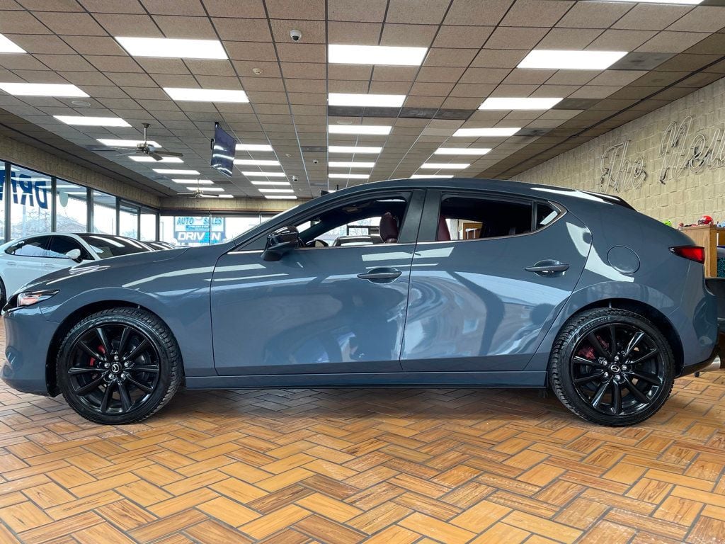 2022 Mazda Mazda3 Hatchback Carbon Edition Automatic FWD - 22979781 - 5