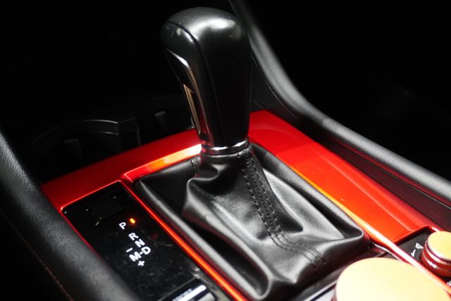 2022 Mazda Mazda3 Hatchback Carbon Edition Automatic FWD - 22946114 - 16