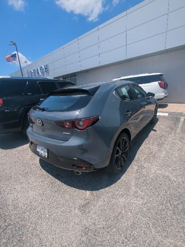 2022 Mazda Mazda3 Hatchback Carbon Edition Automatic FWD - 23028547 - 2