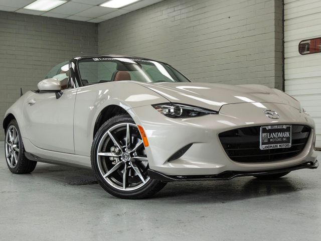 used-2022-mazda-mx~5_miata-