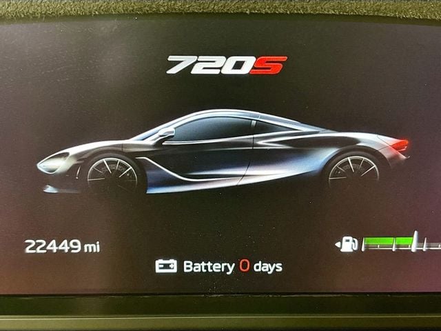2022 McLaren 720S  - 22963719 - 10