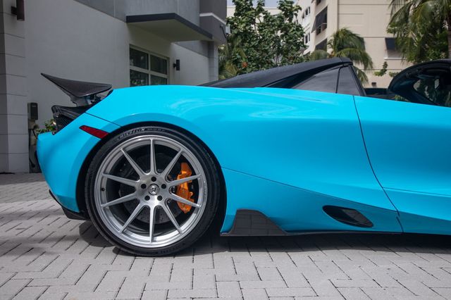 2022 McLaren 720S Performance Spider - 22617656 - 33