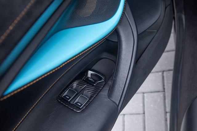 2022 McLaren 720S Performance Spider - 22617656 - 47