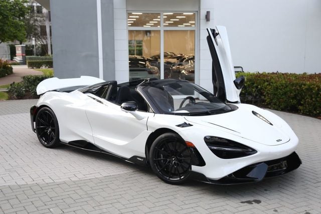 2022 McLaren 765LT Spider - 22256146 - 1