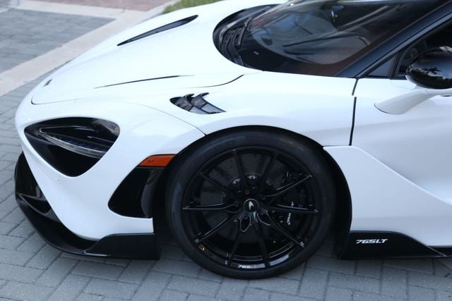 2022 McLaren 765LT Spider - 22256146 - 33