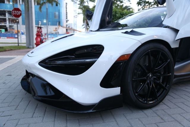 2022 McLaren 765LT Spider - 22256146 - 34