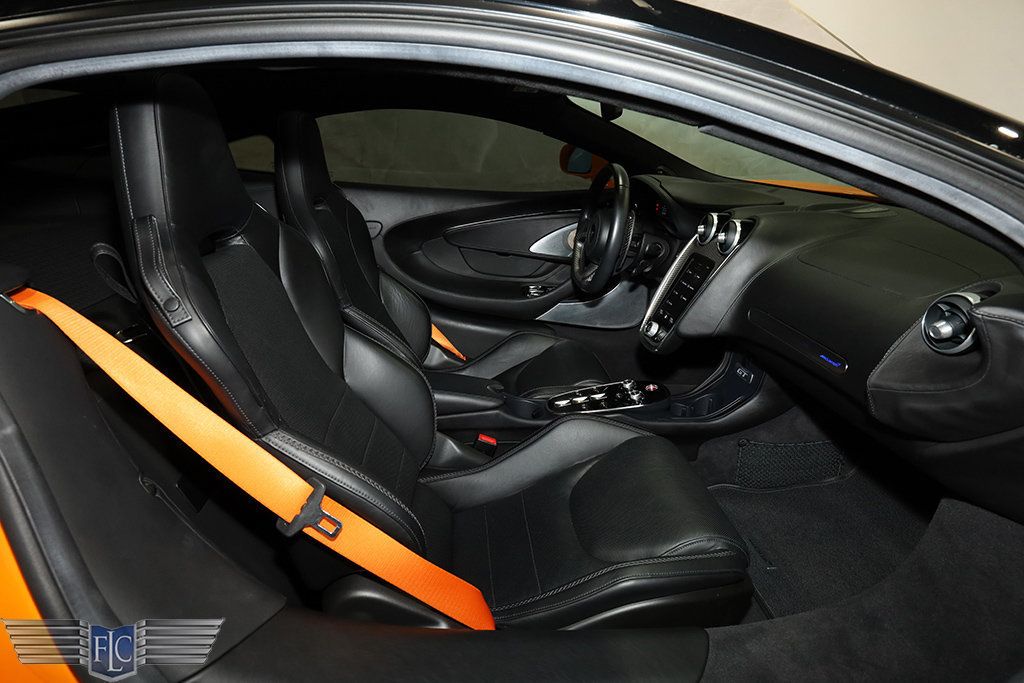 2022 McLaren GT Coupe - 22975124 - 17