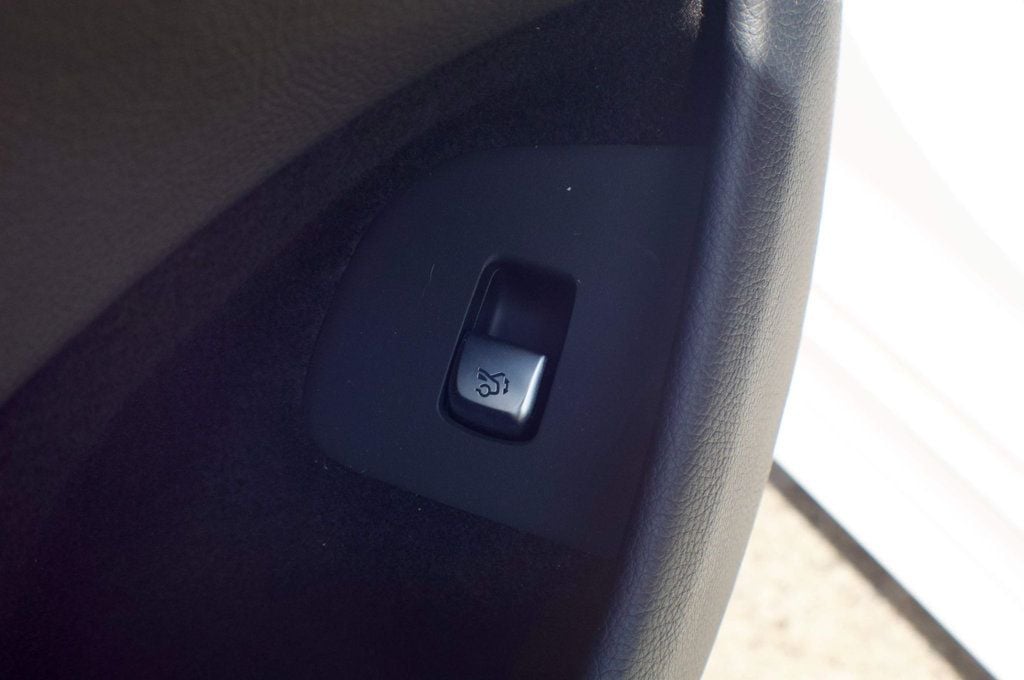 2022 Mercedes-Benz AMG GT LocalTrade/MSRP$119290/DriverAssistancePkg/AMGNightPkg/NAV - 22945032 - 47