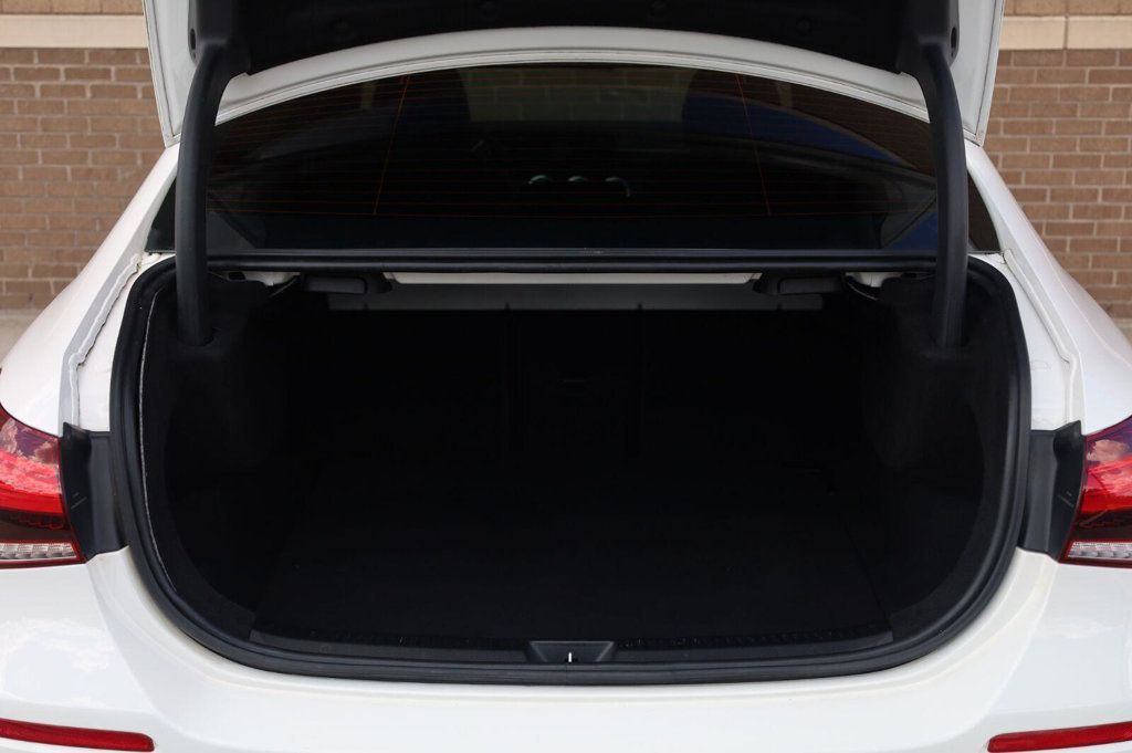 Mercedes-Benz A-Class photo 14