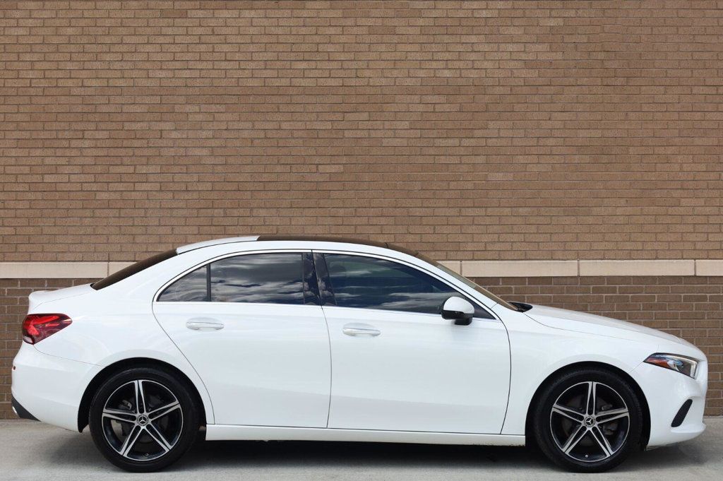 Mercedes-Benz A-Class photo 3