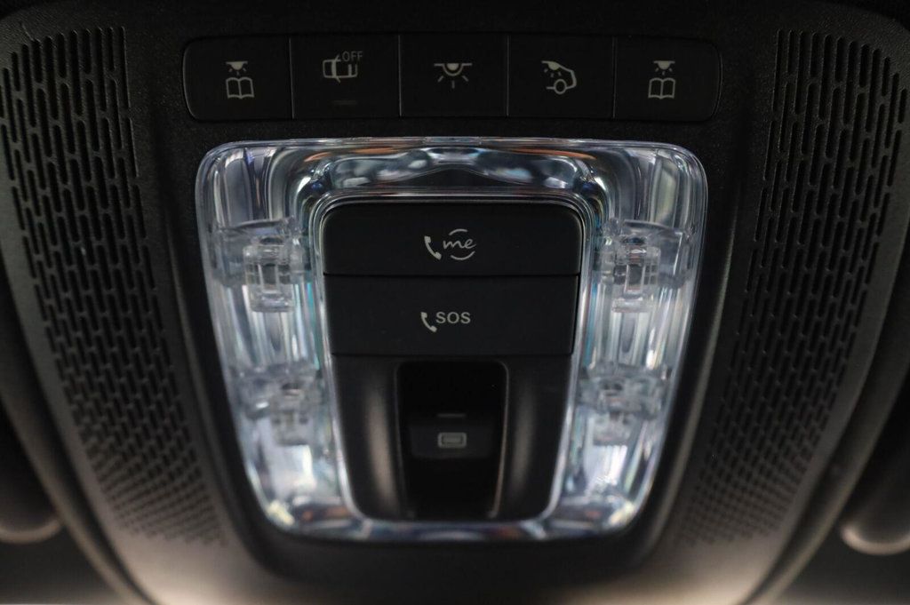 Mercedes-Benz A-Class photo 36