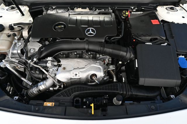 2022 Mercedes-Benz A-Class A220 4MATIC Premium Package Lite - 22971865 - 15