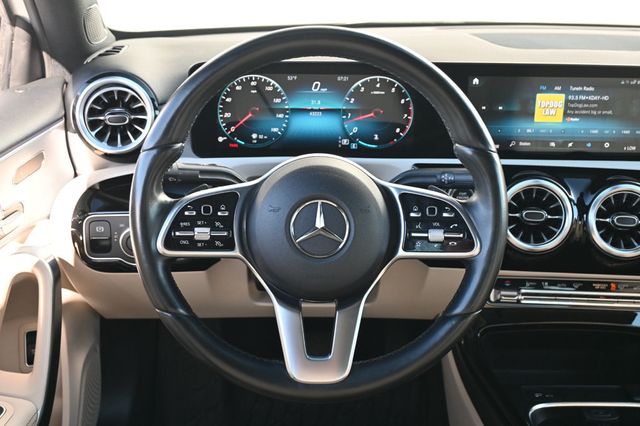 2022 Mercedes-Benz A-Class A 220 4MATIC Sedan - 22971865 - 8