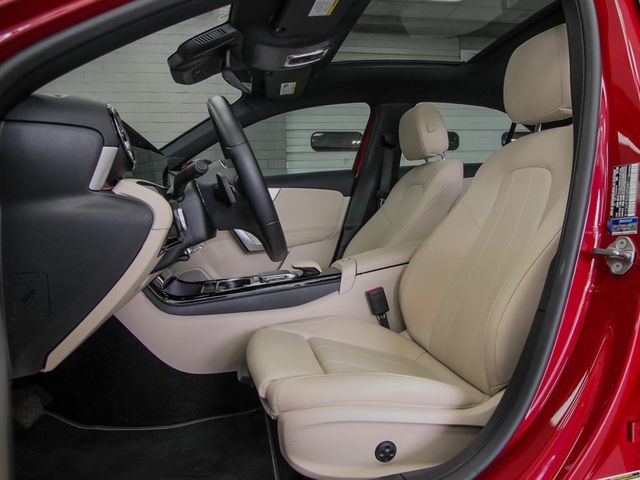 2022 Mercedes-Benz A-Class A 220 4MATIC Sedan - 23048931 - 13