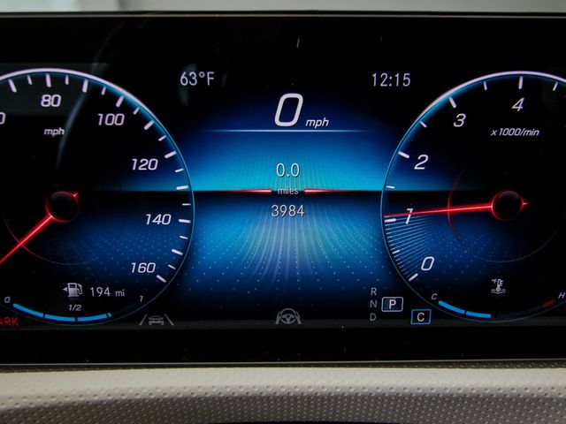 2022 Mercedes-Benz A-Class A 220 4MATIC Sedan - 23048931 - 16