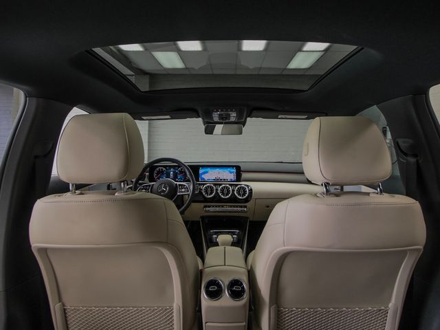 2022 Mercedes-Benz A-Class A 220 4MATIC Sedan - 23048931 - 22