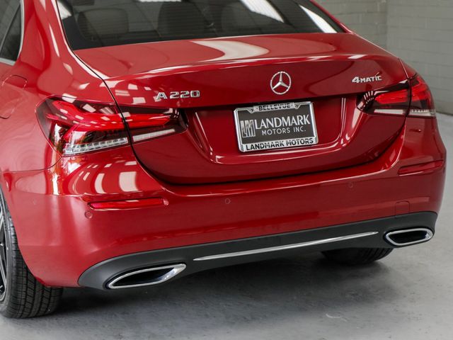 2022 Mercedes-Benz A-Class A 220 4MATIC Sedan - 23048931 - 26