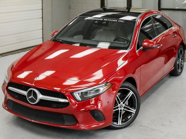 2022 Mercedes-Benz A-Class A 220 4MATIC Sedan - 23048931 - 8