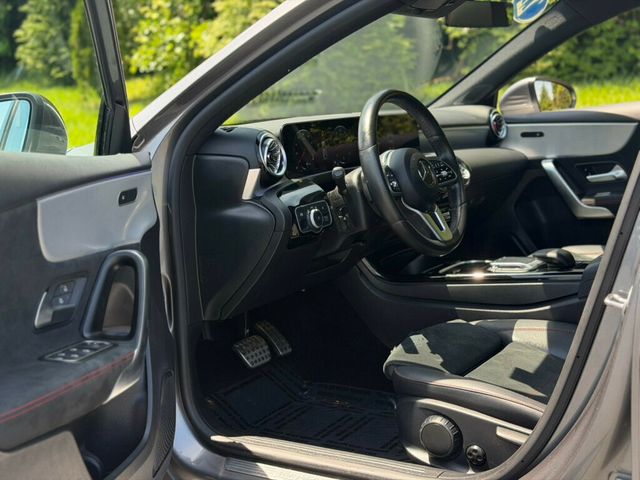 2022 Mercedes-Benz A-Class A 220 4MATIC Sedan - 22991678 - 11