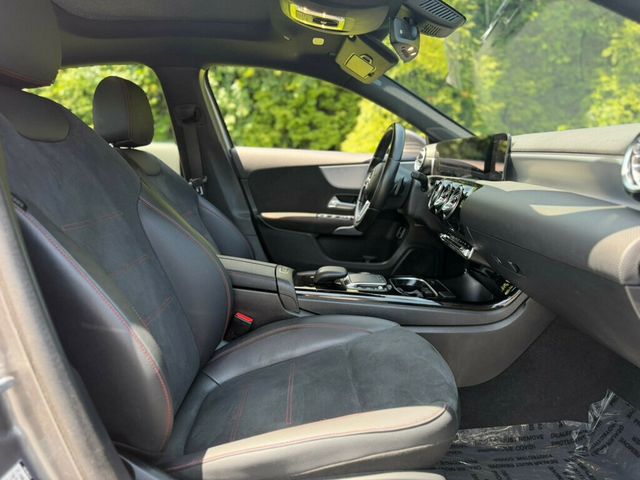 2022 Mercedes-Benz A-Class A 220 4MATIC Sedan - 22991678 - 24