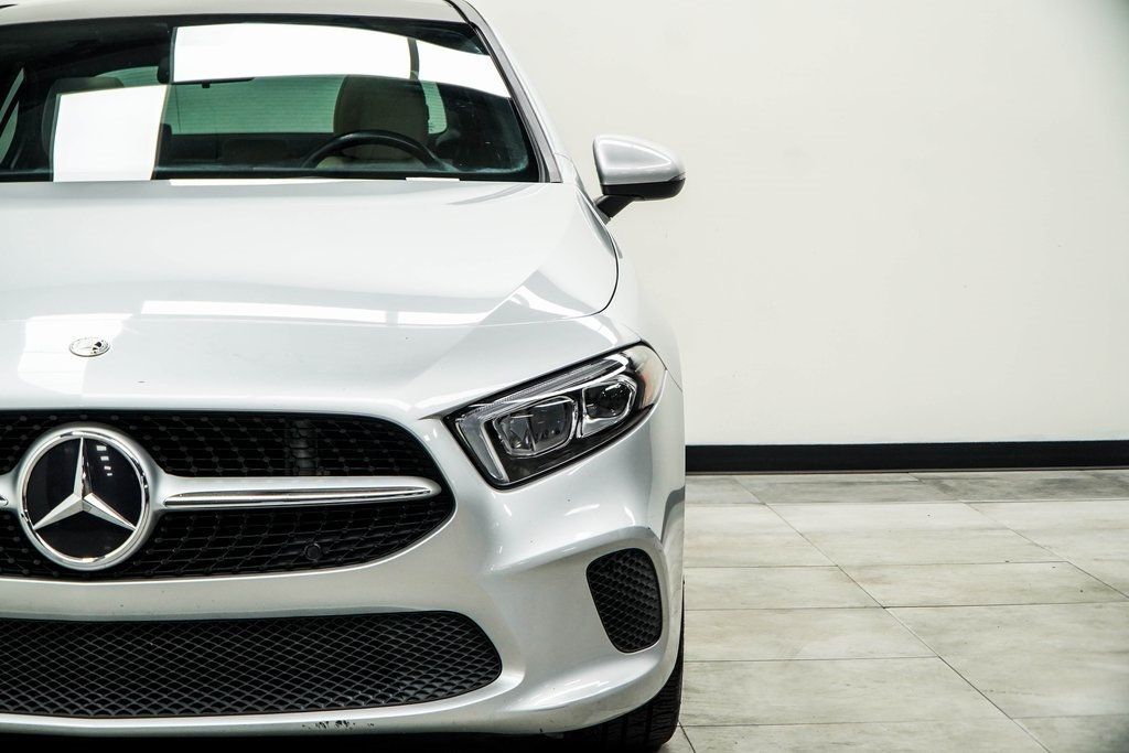 2022 Mercedes Benz A 220 photo 3