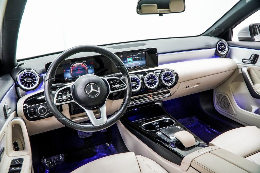 2022 Mercedes Benz A 220 photo 4
